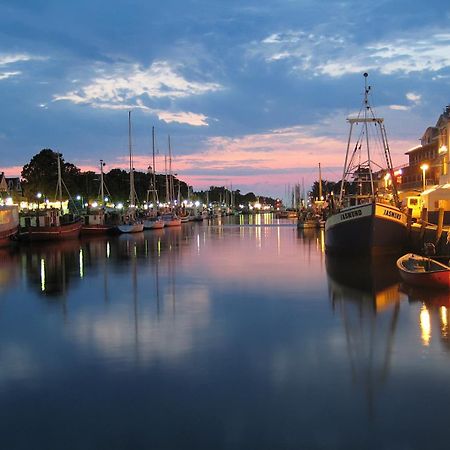 Berringer, Krabbe, Direkt An Der Promenade Apartman Rostock Kültér fotó